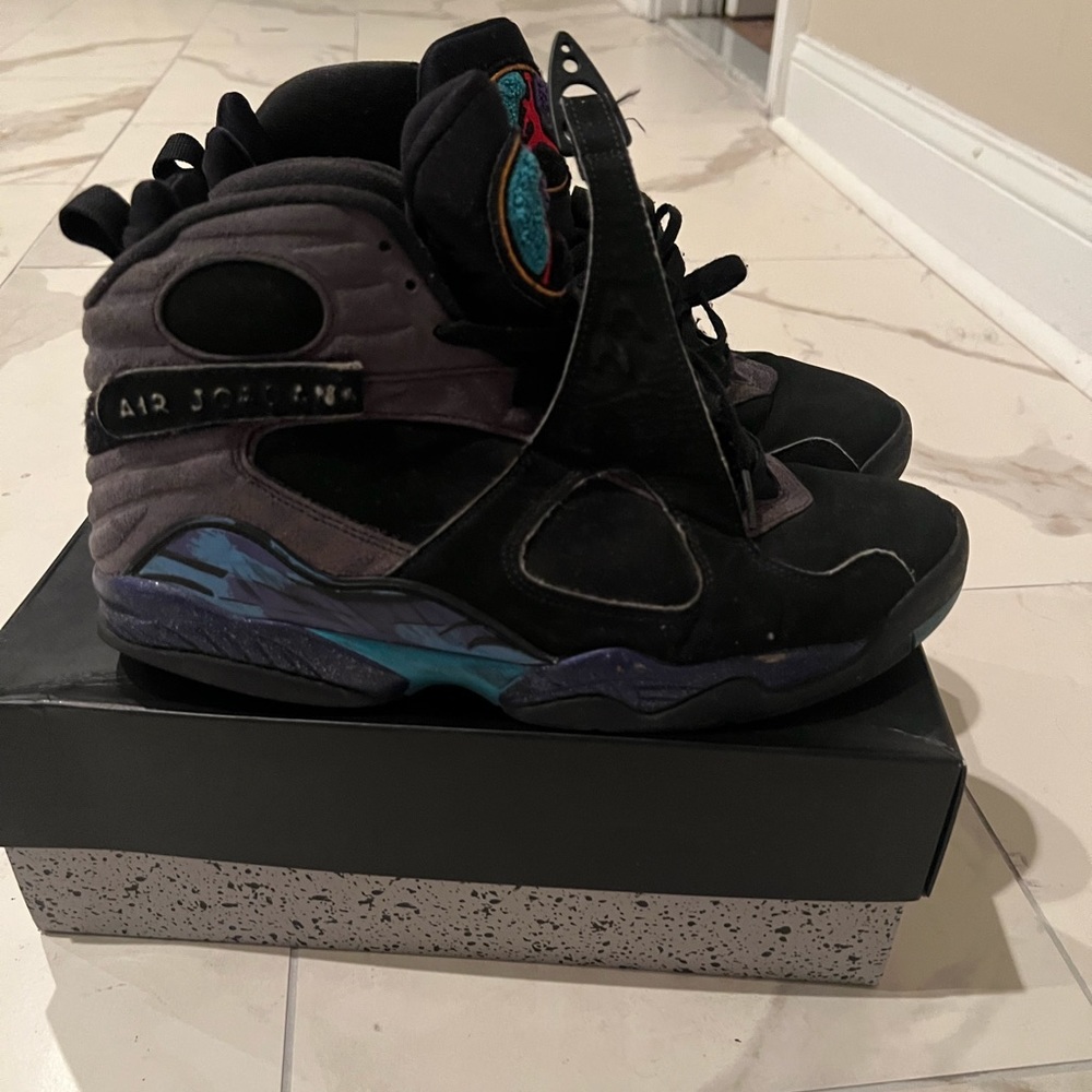 Jordan Aqua 8s
